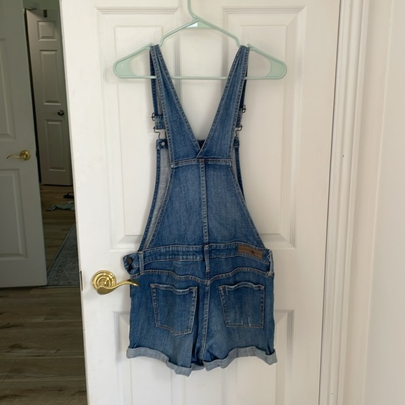 Treasure and Bond short overalls. - Picture 2 of 4